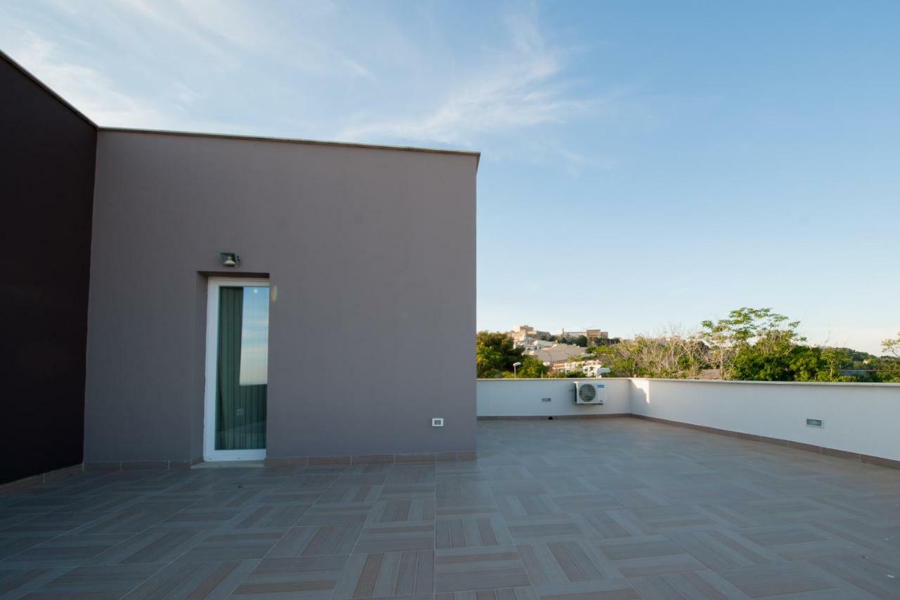 Hotel La Terrazza Di Harmakhis Partanna Exterior foto